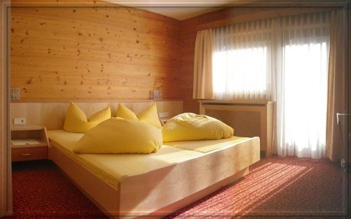 Pension Kristall Neustift im Stubaital Room photo