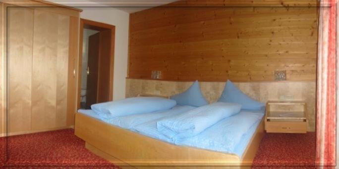 Pension Kristall Neustift im Stubaital Room photo